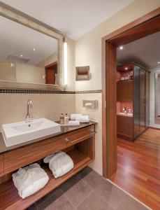 Koupelna v ubytování Hotel Oranien Wiesbaden