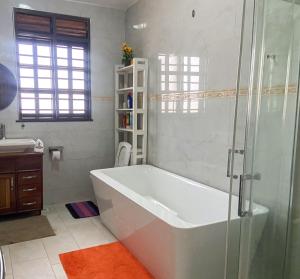 Koupelna v ubytování Maison Princeton + 27 fotografií