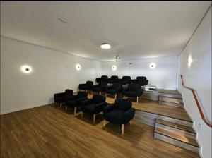 Un lugar para sentarse en Piscina aquecida , ar, perto da praia, academia- DUO 71 fotos más