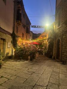 Zahrada ubytování Pausania Luxury Ferrini Apartment