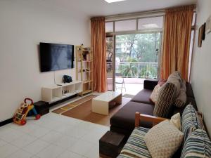 TV a/nebo společenská místnost v ubytování 2R 2B Venice Hill Cheras Master Bedroom & Room 1