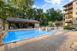 Bazén v ubytování That Lakefront Taneycomo House - Branson nebo v jeho okolí