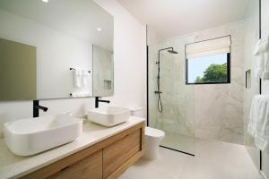 Kupatilo u objektu Sorrento 10 villa