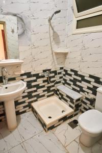 Ένα μπάνιο στο Sunset Guest house +35 φωτογραφίες