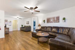 Posezení v ubytování Abby's Place - Close to attractions