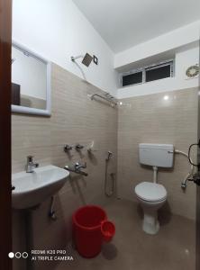 Ένα μπάνιο στο Krishna Inn