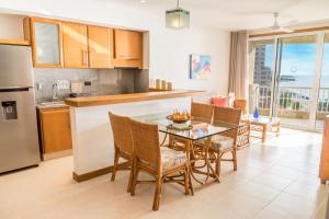 Kuchyň nebo kuchyňský kout v ubytování Hotel Irotama del Sol