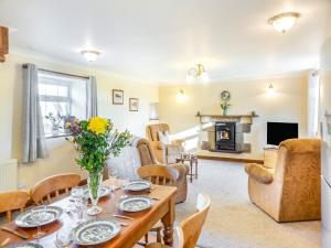 Posezení v ubytování Y Stabal - Cottage