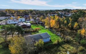 Φυσικό τοπίο κοντά σε αυτή η παραθεριστική κατοικία +14 φωτογραφίες