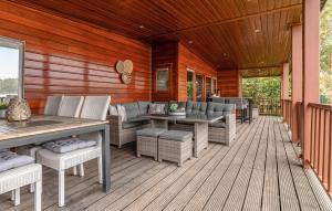 Χώρος καθιστικού στο 4 Bedroom Cozy Home In Erm +22 φωτογραφίες