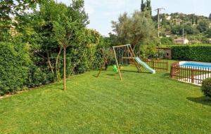 Πισίνα στο ή κοντά στο Gorgeous Home In La Gaude