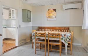 Φωτογραφία από το άλμπουμ του Nice Home In Præstø With Wifi σε Tappernøje