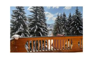 Το 3 Bedroom Awesome Apartment In Mrkopalj τον χειμώνα