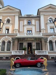 El edificio en el que está el hotel