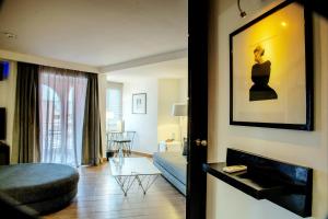 Μια τηλεόραση ή/και κέντρο ψυχαγωγίας στο Bab Hotel