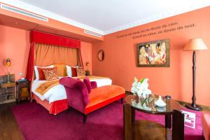 Postel nebo postele na pokoji v ubytování Hôtel particulier Le DOGE - Relais & Châteaux