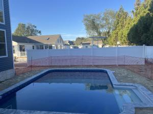 Bassein majutusasutuses Bay Dreams --- 31415 Erie Ave või selle lähedal