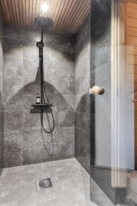 Fotografie z fotogalerie ubytování Levin Lyhty Beatrice by Hilla Villas v destinaci Kittilä + 43 fotografií