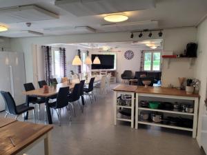 Μια τηλεόραση ή/και κέντρο ψυχαγωγίας στο Storgatan 61 Jokkmokk