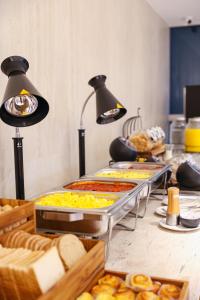 Jídlo v hotelu nebo okolí