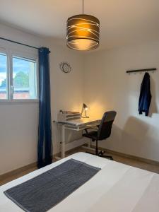 Ένα ή περισσότερα κρεβάτια σε δωμάτιο στο Ti ponch