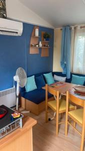 Posezení v ubytování Mobilhome 6 personnes + 9 fotografií