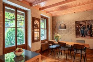 Χώρος καθιστικού στο Chalet Verve +16 φωτογραφίες