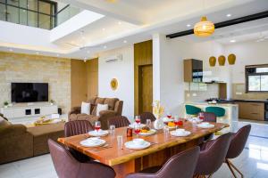 TV a/nebo společenská místnost v ubytování Corum8 Mansion