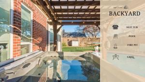 Φωτογραφία από το άλμπουμ του 5BR Luxury Stay Dive into Pool & Theater Fun σε Watauga