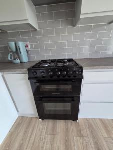 Kuchyň nebo kuchyňský kout v ubytování Kilgar Gardens B&B