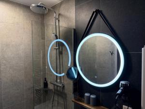 Ένα μπάνιο στο Aparthotel Fairschlafen Minden