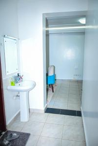 Ένα μπάνιο στο Polo Executive Abodes