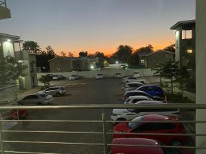 ハボローネにあるKhumoetsile BnBの駐車場