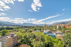 Nespecifikovaný výhled na hory nebo výhled na hory při pohledu z apartmánu