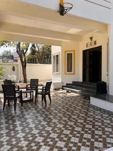 Χώρος καθιστικού στο Deva Harmyam