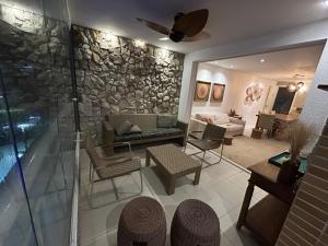 Posezení v ubytování COBERTURA DUPLEX, 5 qtos, jacuzzi, vista mar, piscinas - terra maris