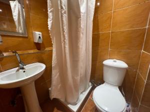 Koupelna v ubytování Cairo Nomads Hostel + 41 fotografií