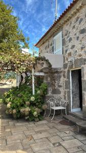 Budova, kde se chata nachází