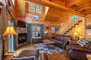 Gallery image of Our Neck of the Woods at Hidden Lake in Nebo