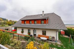 Το κτήριο όπου στεγάζεται  ο ξενώνας