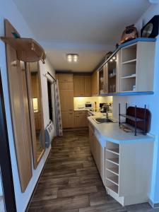 Η κουζίνα ή μικρή κουζίνα στο Traumblick +3 φωτογραφίες