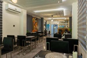 Posezení v ubytování The Cabyn