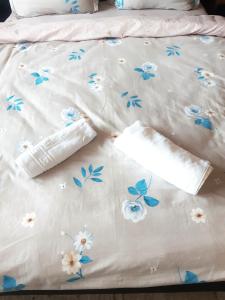 Ένα ή περισσότερα κρεβάτια σε δωμάτιο στο Cozy Studio East-Side