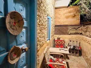 Posezení v ubytování 锡瓦撒哈拉青年旅舍