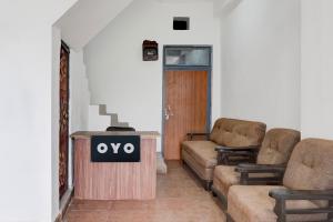 Prostor za sedenje u objektu SPOT ON Hotel Golden Tree