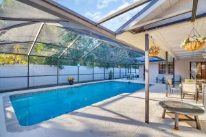 Bazén v ubytování Balay Clearwater - 15 min Beach Heated Pool Fun nebo v jeho okolí