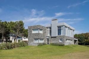 Budova, kde se vila nachází