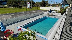 Πισίνα στο ή κοντά στο Hotel Monte Carlo +10 φωτογραφίες