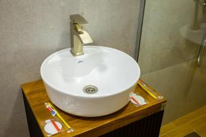 Ένα μπάνιο στο Edmar Boutique Stay +29 φωτογραφίες