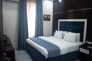 Gallery image of Chinbell Luxury Hotel & Suites in Mama